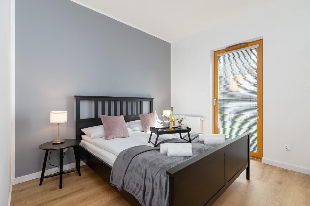 Luxurious Apartment Rakowicka Krakow By Renters Prestige Exterior foto