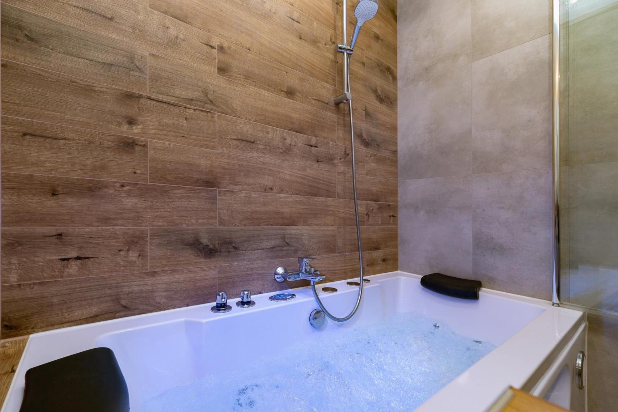 Luxurious Apartment Rakowicka Krakow By Renters Prestige Exterior foto